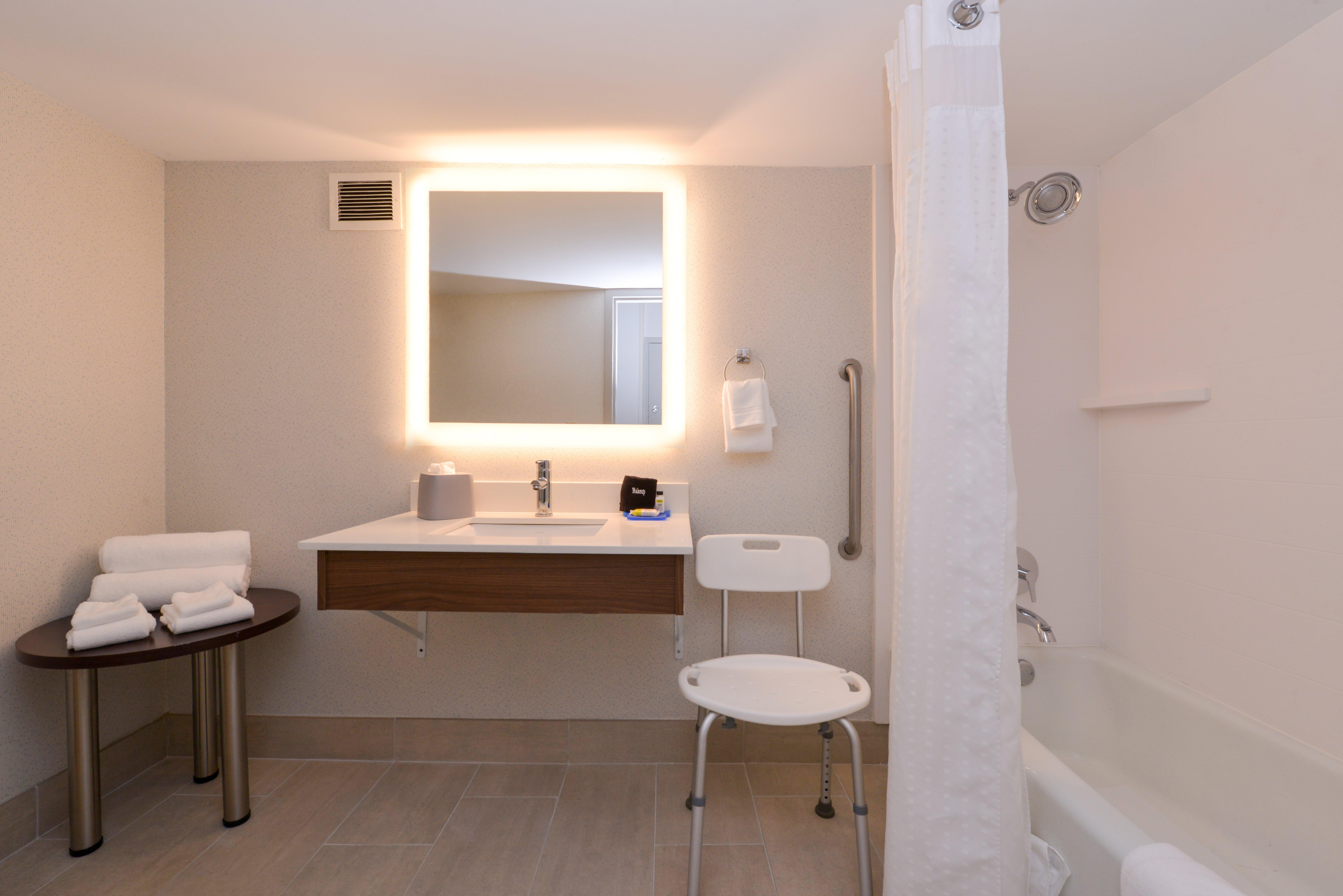 Holiday Inn Express Towson- Baltimore North By Ihg Exterior photo